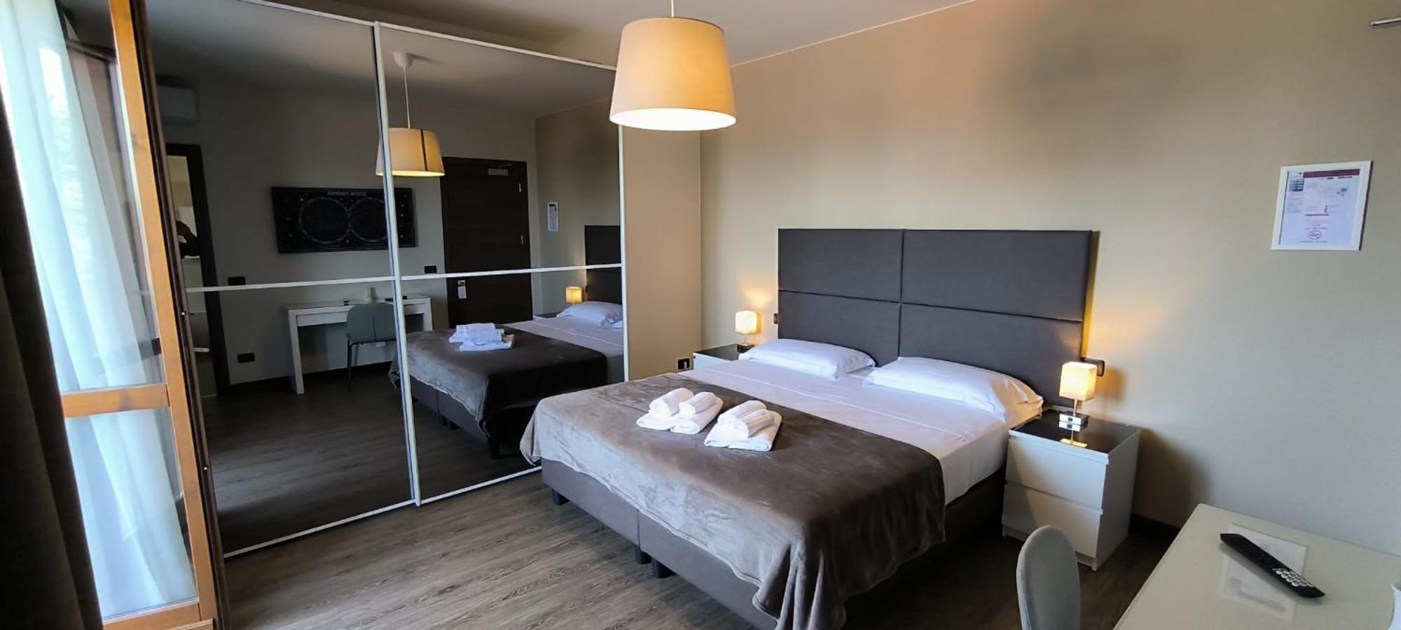 Hotel Gardenia Sirmione Extérieur photo